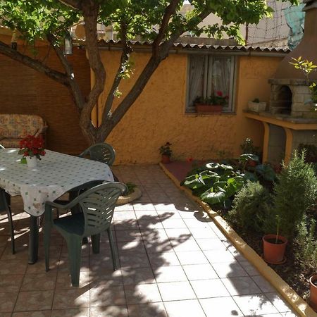 Bed And Breakfast Hibiscus Alghero Kültér fotó