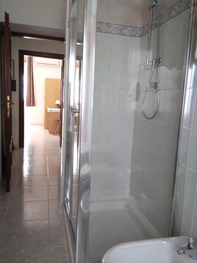 Bed And Breakfast Hibiscus Alghero Kültér fotó